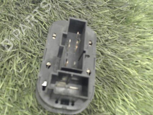 Used Left front window switch Left front window switch FORD MONDEO II (BAP) 1.8 TD (90 hp) 20885247 20885247