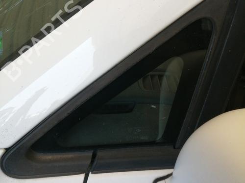 Vidro triangular frente esquerdo SUZUKI LIANA Hatchback 1.3 (90 hp) 26659201