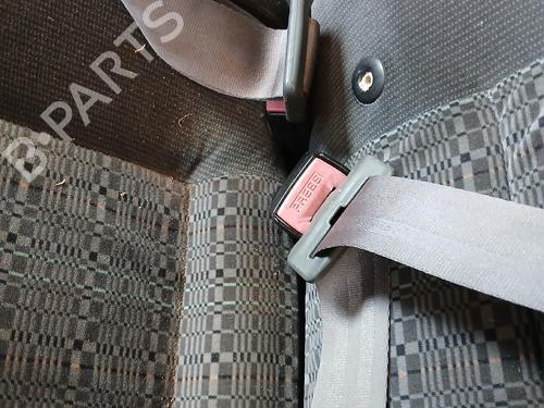 seat-buckle-renault-21-b48_-1989-1990-1991-1992-1993-1994-36414911 main image
