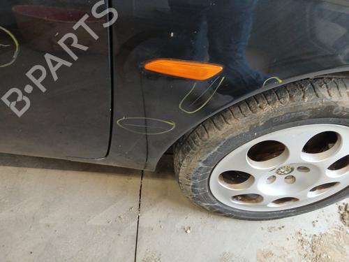 Right front fenders ALFA ROMEO 156 Sportwagon (932_) 2.4 JTD (932.BXC00) | BP29995987C42