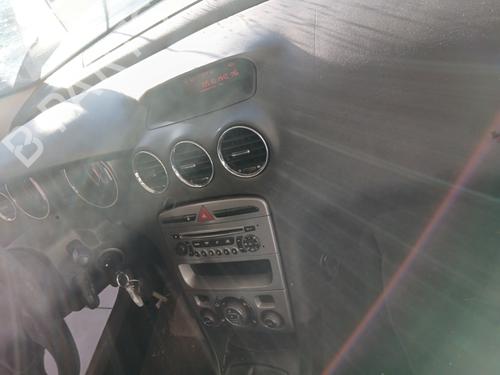 Dashboard PEUGEOT 308 SW I (4E_, 4H_) 1.6 HDi | BP30083331C46