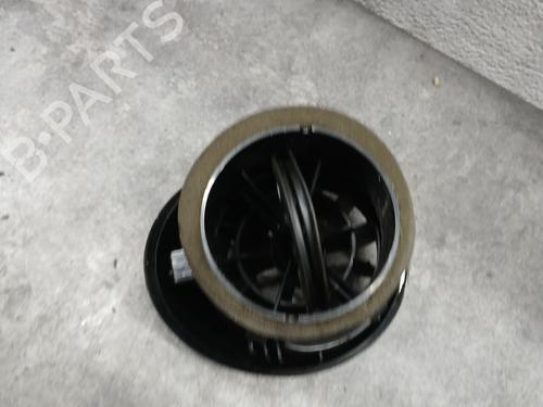 air-vent-audi-a1-8x1-8xk-2010-2011-2012-2013-2014-2015-2016-2017-2018-2019-31264442 main image