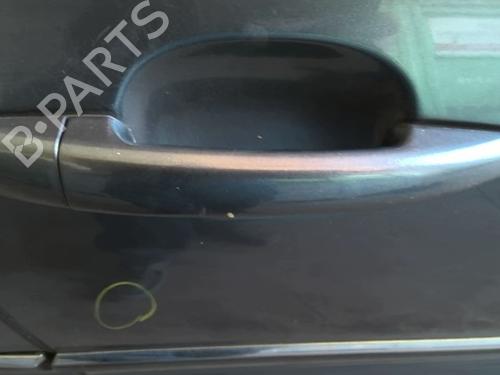 Used Front right exterior door handle Front right exterior door handle PEUGEOT 407 (6D_) 2.0 HDi 135 (6DRHRH, 6DRHRE, 6DRHRG, 6DRHRJ) (136 hp) 40437478 40437478