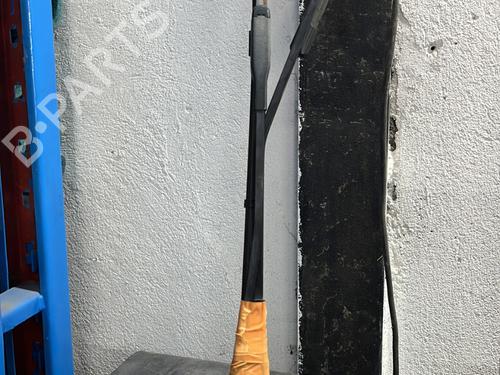 Used Front windshield wiper arm Front windshield wiper arm OPEL CORSA E (X15) 1.3 CDTI (08, 68) (75 hp) 33475613 33475613