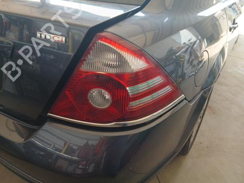 Used Right taillight FORD MONDEO III (B5Y) 2.0 16V TDDi / TDCi (115 hp) 28691840
