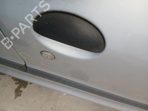 front-right-exterior-door-handle-peugeot-206-hatchback-2ac-1998-1999-2000-2001-2002-2003-2004-2005-2006-2007-2008-2009-2010-2011-2012-31642147 main image