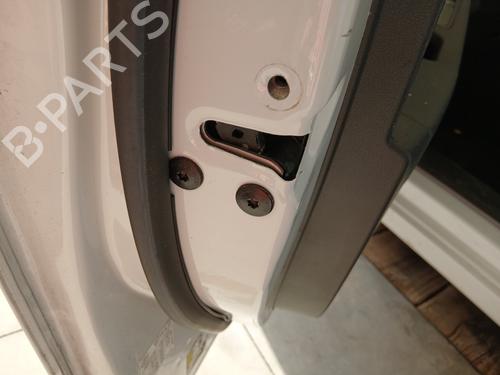 Venstre fortil lås RENAULT CLIO V (B7_) 1.5 Blue dCi 85 (B7AG) | BP30299225C98