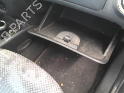 Used Glove box Glove box CITROËN C2 (JM_) 1.1 (60 hp) 40055543 40055543