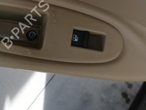 left-rear-window-switch-alfa-romeo-159-939_-2005-2006-2007-2008-2009-2010-2011-2012-30457785 main image