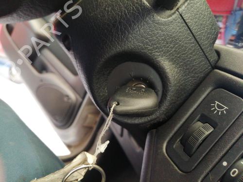 Used Ignition barrel PEUGEOT 106 II (1A_, 1C_) 1.1 i (60 hp) 25864255