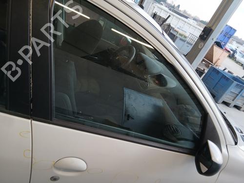 Used Front right door window PEUGEOT 206 Hatchback (2A/C) 1.4 HDi eco 70 (68 hp) 31629234