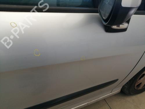 Right front door PEUGEOT 308 SW I (4E_, 4H_) 1.6 16V | BP26120769C3