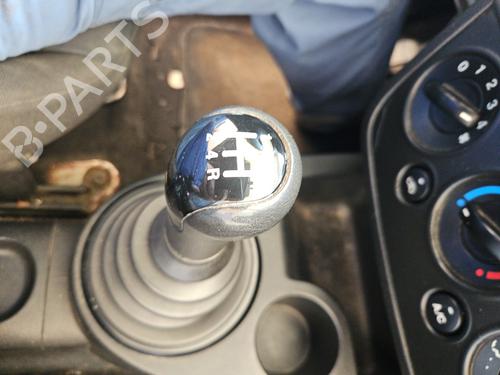 Used Shift knob Shift knob FORD FIESTA V (JH_, JD_) 1.4 TDCi (68 hp) 34358040 34358040
