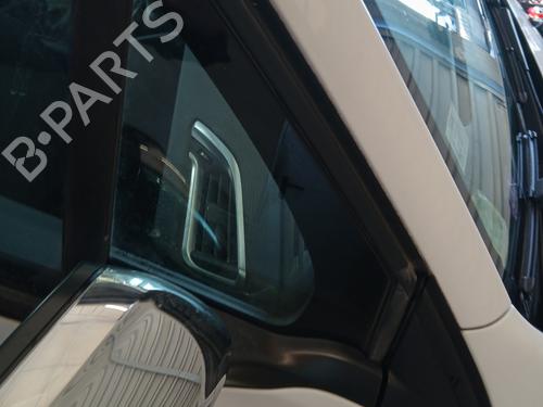 Used Front right quarter glass PEUGEOT 208 I (CA_, CC_) 1.2 VTI 82 (82 hp) 31883535