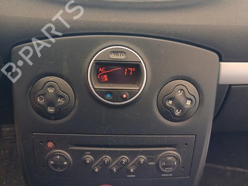 Used Climate control Climate control 38164584 38164584