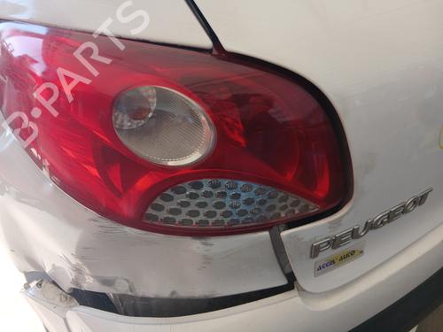 Left taillight PEUGEOT 206+ (2L_, 2M_) 1.4 HDi eco 70 | BP29333868C34 