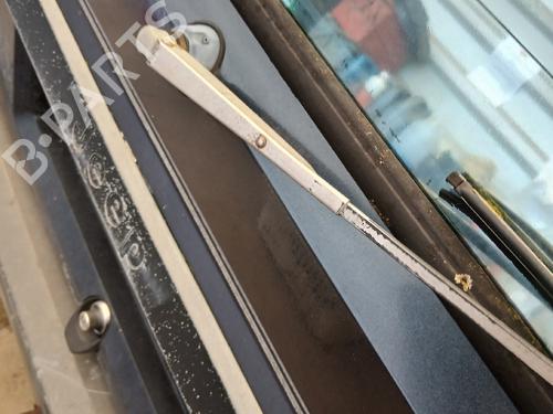 Used Rear windshield wiper arm Rear windshield wiper arm JEEP CHEROKEE (XJ) 2.1 TD (87 hp) 35958919 35958919