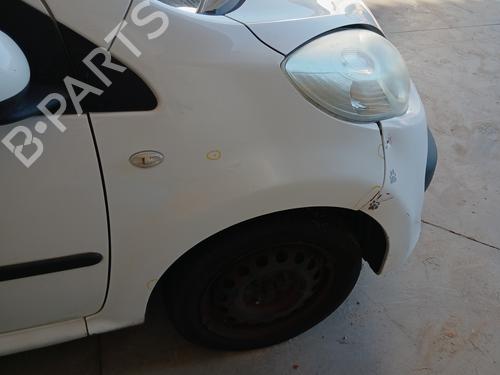 Right front fenders CITROËN C1 (PM_, PN_) 1.4 HDi | BP29284188C42 