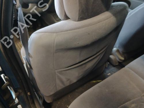Left front seat RENAULT CLIO II (BB_, CB_) 1.4 16V (B/CB0P, BB13) | BP32115634C15 