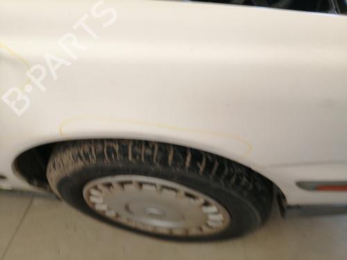 Right front fenders VOLVO V40 Estate (645) 1.6 | BP24402737C42 