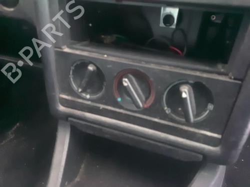 Climate control AUDI 80 B4 Saloon (8C2) 1.9 TDI | BP29528669I5 - Image 3