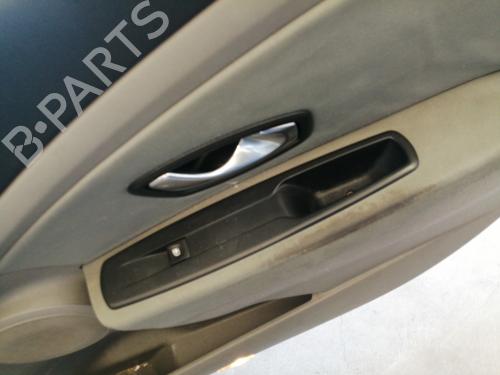 right-front-window-switch-renault-megane-iii-hatchback-bz01_-b3_-2008-27249086 main image
