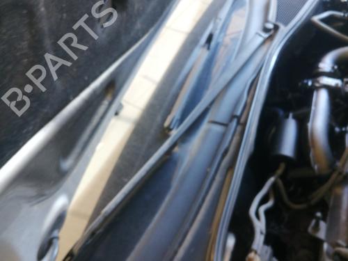 Used Front wiper motor RENAULT LAGUNA II Grandtour (KG0/1_) 1.9 dCi (125 hp) 27721137