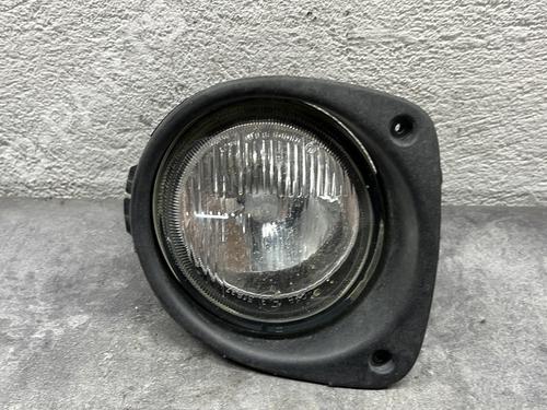 Used Left front fog light RENAULT CLIO II (BB_, CB_) 1.2 16V (BB05, BB0W, BB11, BB27, BB2T, BB2U, BB2V, CB05,... (75 hp) 27519009