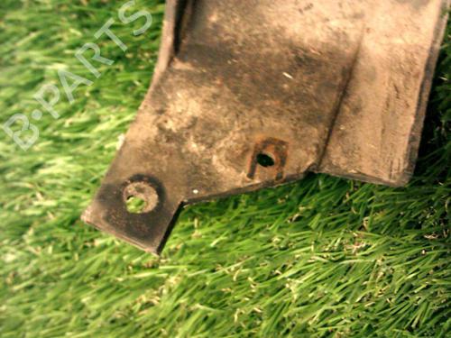 Aba guarda lamas frente esquerda AUDI A2 (8Z0) 1.4 (75 hp) 31264460