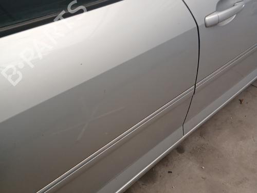 Dør højre bagtil Dør højre bagtil PEUGEOT 407 SW (6E_, 6D_) 2.0 HDi 135 (136 hp) 37202045 37202045