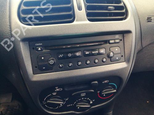 Radio PEUGEOT 206 Hatchback (2A/C) 1.4 i | BP27586170E6 