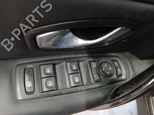 Left front window switch RENAULT LAGUNA III (BT0/1) 2.0 dCi (BT01, BT08, BT09, BT0E, BT0K, BT12, BT1C, BT1D,... | BP32024734I27 - Image 3
