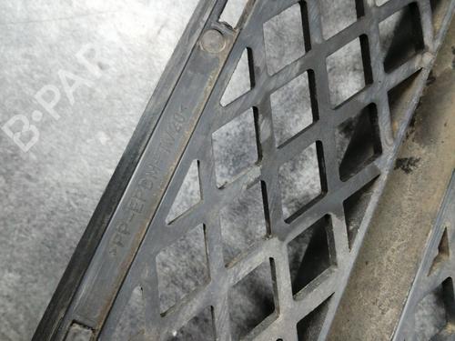 Grille BMW 3 (E90) 320 d | BP24430153C40 