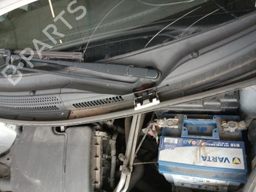 Used Front wiper motor PEUGEOT 107 (PM_, PN_) 1.0 (68 hp) 30933365