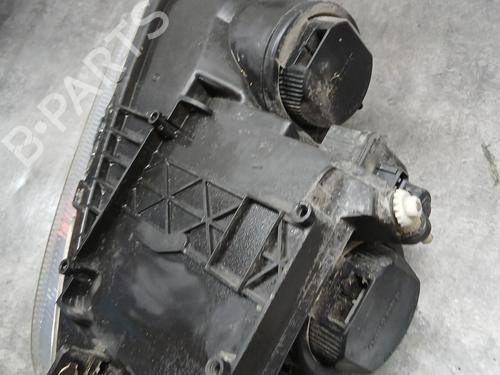 Used Right headlight Right headlight ALFA ROMEO 156 Sportwagon (932_) 2.4 JTD (932.BXC00) (150 hp) 30603081 30603081