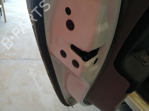 Used Rear left lock RENAULT MEGANE II Estate (KM0/1_) 1.5 dCi (KM02, KM13) (101 hp) 27697430
