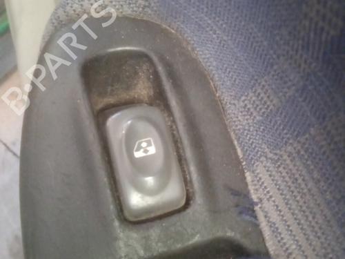 Used Right front window switch RENAULT SCÉNIC I MPV (JA0/1_, FA0_) 1.9 dCi RX4 (102 hp) 22604677