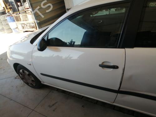 Left front door SEAT IBIZA III (6L1) 1.2 | BP26167643C2 