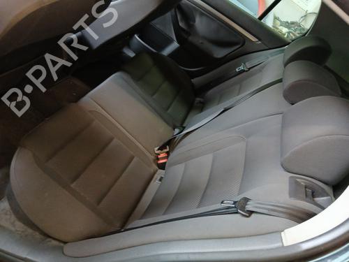 Sæde Bagtil VW GOLF V (1K1) 2.0 TDI (170 hp) 30338793