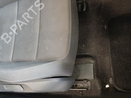 Right front seat VW GOLF V (1K1) 2.0 TDI | BP30338816C16 - Image 5
