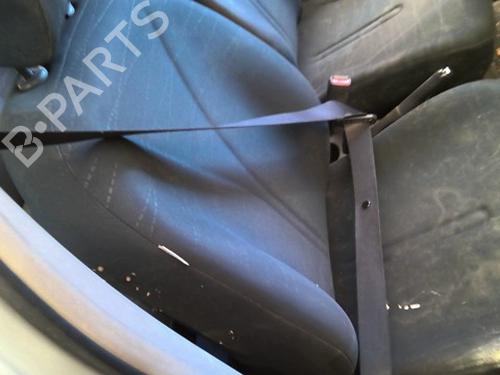 Used Front right seatbelt Front right seatbelt TOYOTA YARIS (_P9_) 1.4 D-4D (NLP90_, NLP90R) (90 hp) 39379424 39379424