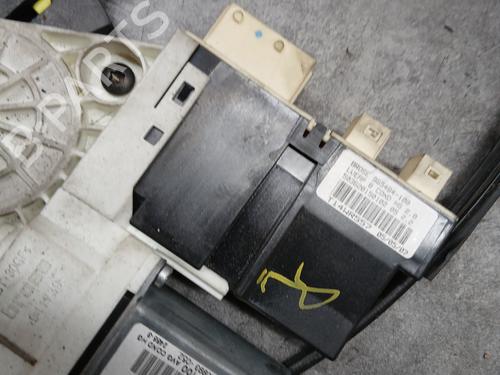 Front left window mechanism PEUGEOT 807 (EB_) 2.0 HDi | BP30675299C22 - Image 9