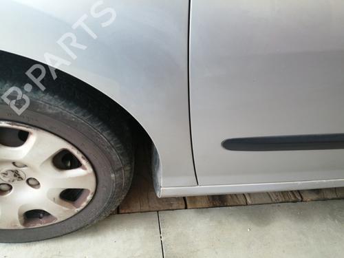 Left front fenders PEUGEOT 308 SW I (4E_, 4H_) 1.6 16V | BP26120751C41 