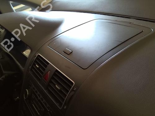 Dashboard VW TOURAN (1T3) 2.0 TDI | BP38927753C46 - Image 2