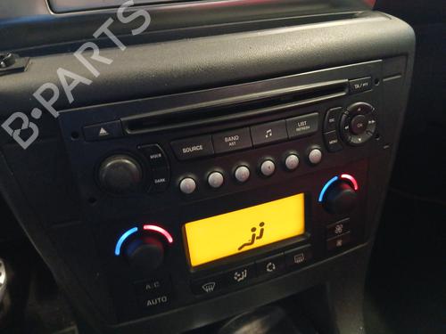 Used Radio CITROËN C4 Coupe (LA_) 2.0 HDi (136 hp) 32269962