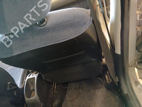 Right front seat PEUGEOT 206 Hatchback (2A/C) 2.0 HDI 90 | BP31642191C16 