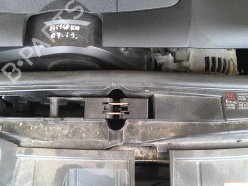 Used Hood lock Hood lock AUDI A4 B7 Avant (8ED) 2.0 TDI 16V (140 hp) 40126557 40126557