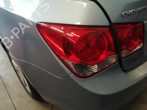 Left taillight CHEVROLET CRUZE (J300) 2.0 CDI 95393941