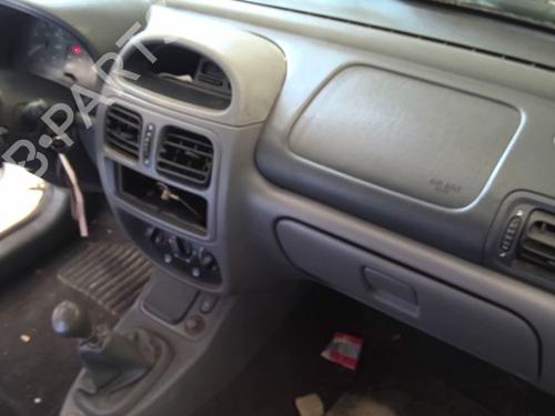 Used Dashboard Dashboard RENAULT CLIO II (BB_, CB_) 1.2 (BB0A, BB0F, BB10, BB1K, BB28, BB2D, BB2H, CB0A,... (58 hp) 40269485 40269485