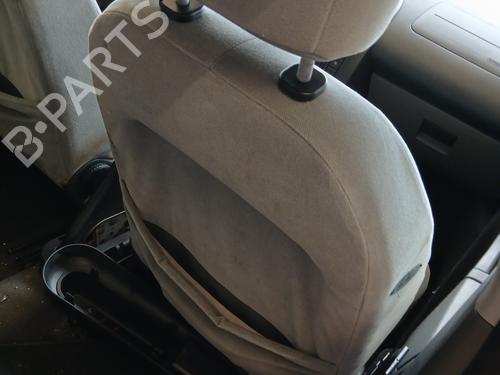 Used Right front seat FORD FIESTA V (JH_, JD_) 1.4 TDCi (68 hp) 28413984
